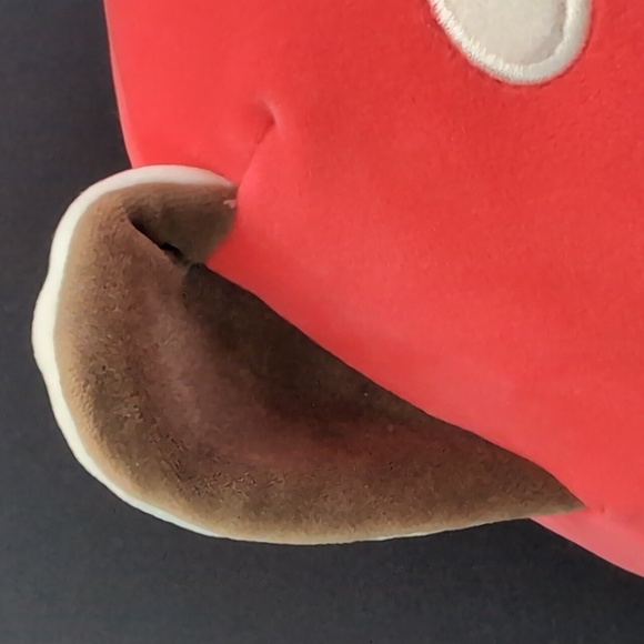 Squishmallows Kellytoy CiCi the Red Winking Panda Plush toy. - Picture 3 of 11